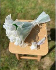 Gelin Buketi Islak Lale İnçili Beyaz Damat Yaka Çiçeği