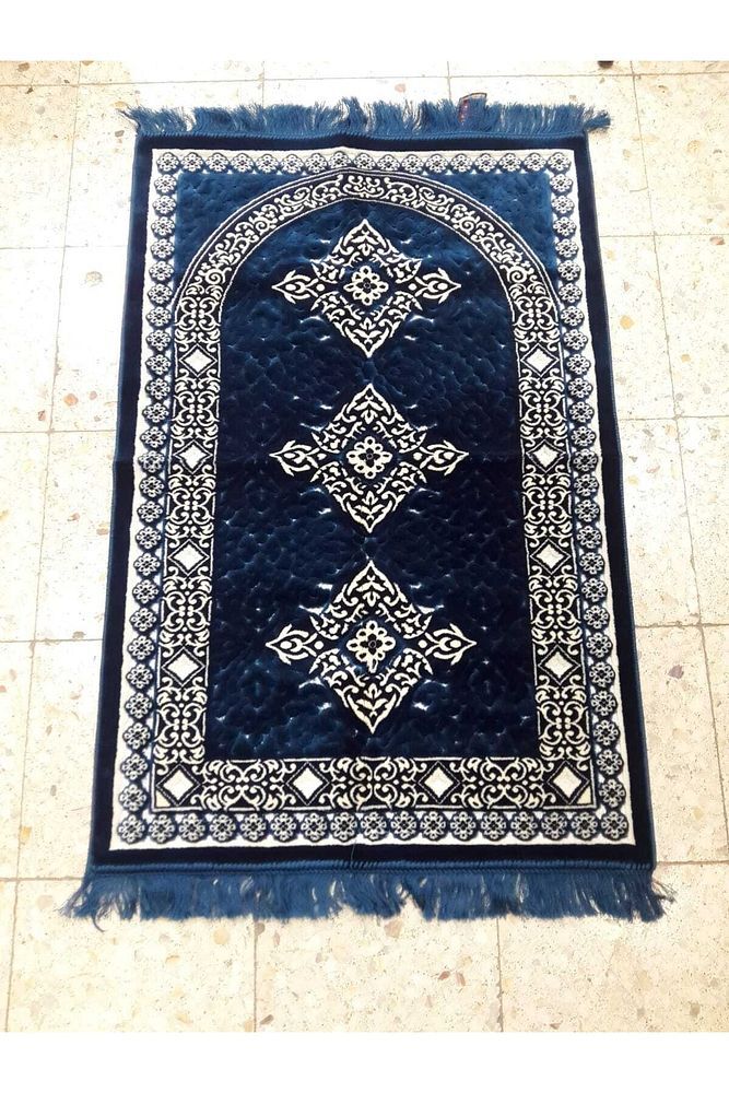 Aydın Sina Mihraplı Kendinden Desenli Seccade